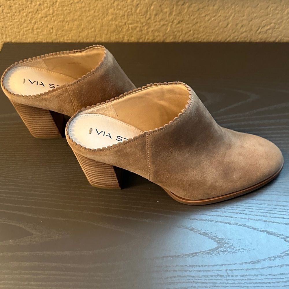 Via Spiga Tan Suede Mules - Picture 3 of 5